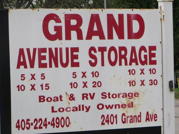 2401 W Grand Ave, Chickasha, OK 73018